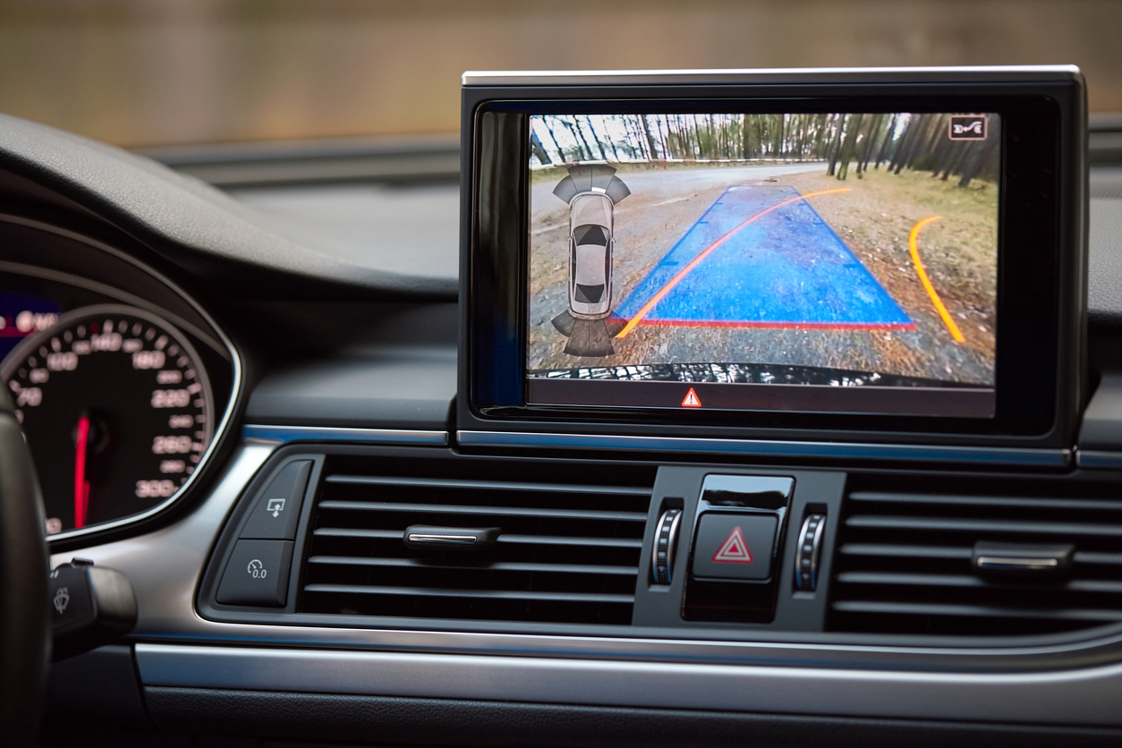 Top 5 Most Important Safety Features for Cars - Perenich, Caulfield, Avril & Noyes Personal Injury Lawyers